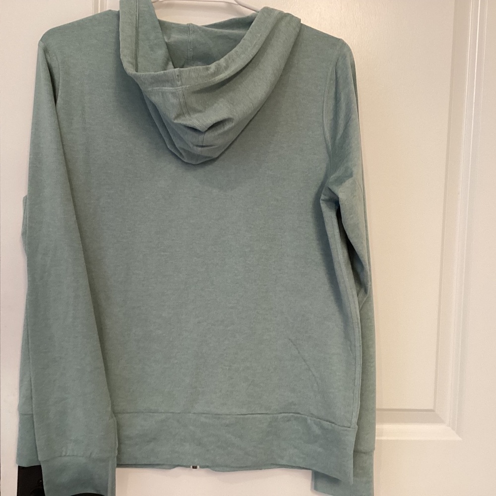 Vuori halo performance zip up hoodie size M/L - Picture 7 of 7
